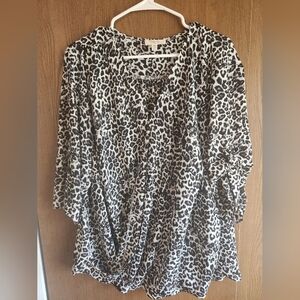 Chic Leopard Print Women's Blouse